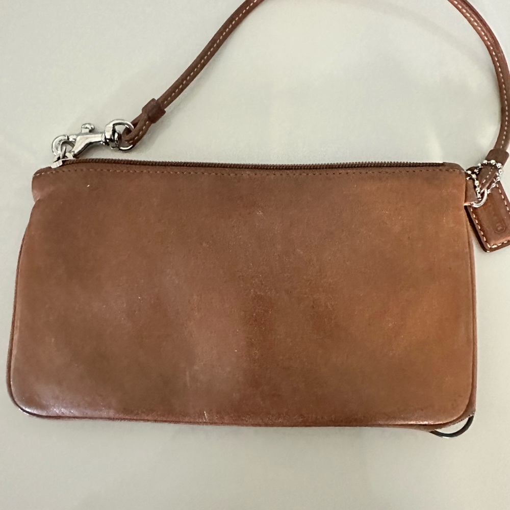Vintage Coach wristlet leather tan wallet - Picture 4 of 10